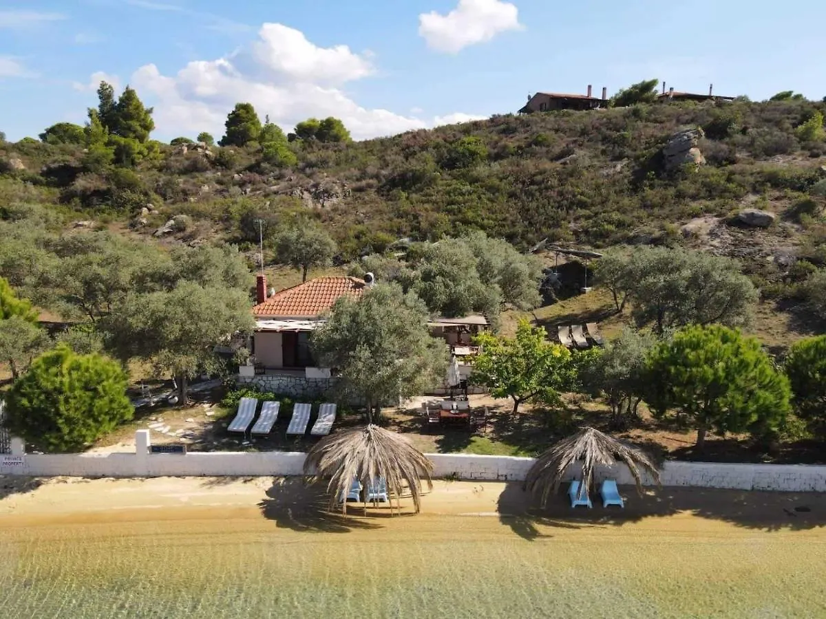 Beach House Onar Diaporos Greece