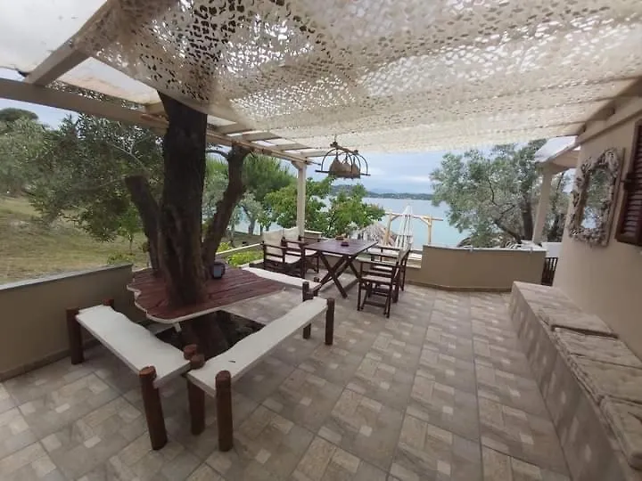 Beach House Onar Diaporos Greece