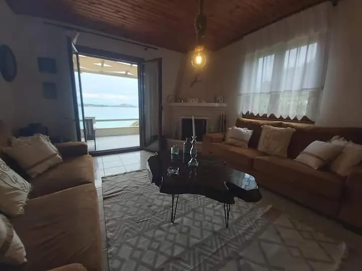 Beach House Onar Diaporos 0*,  Greece