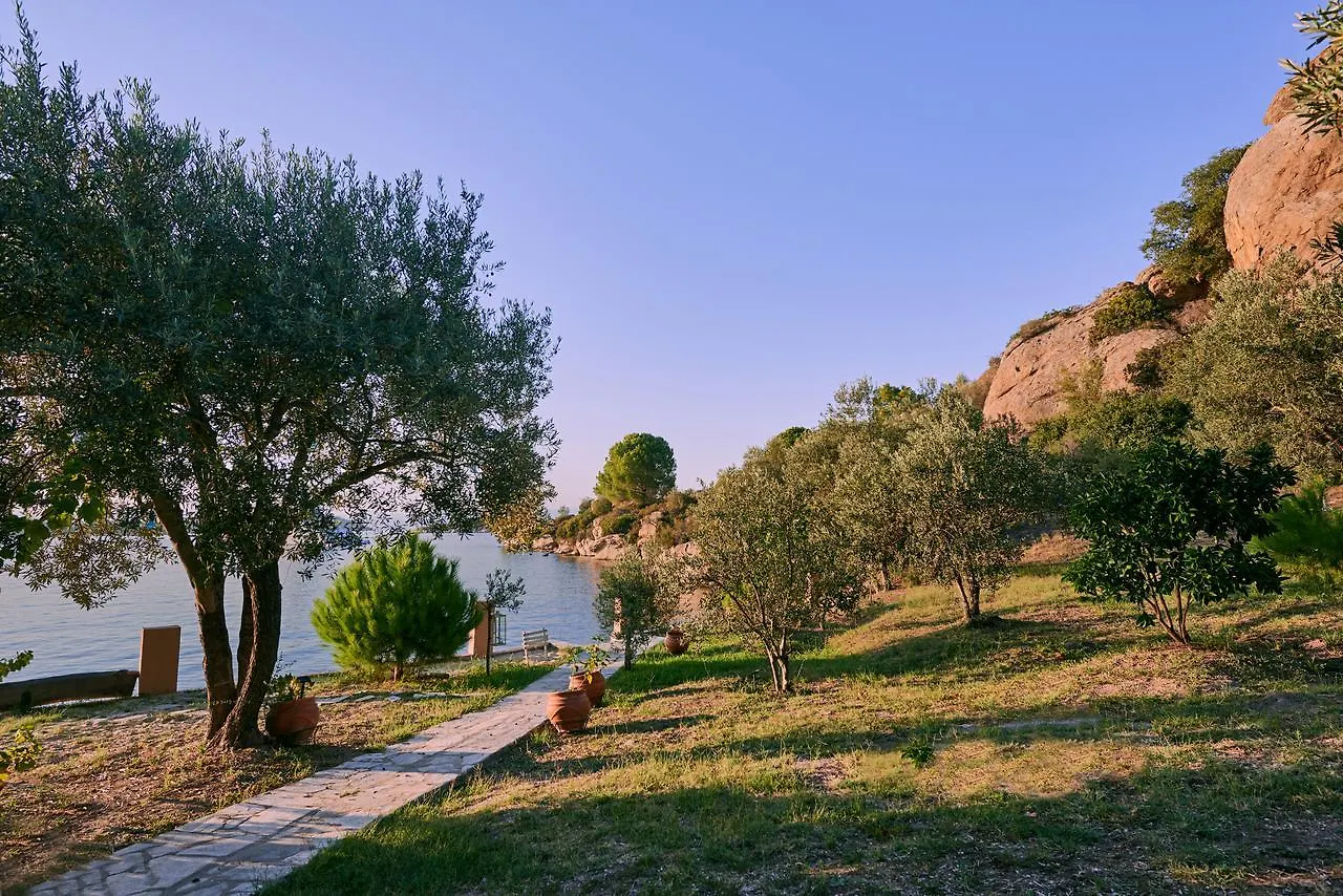 Beach House Onar Diaporos Country house